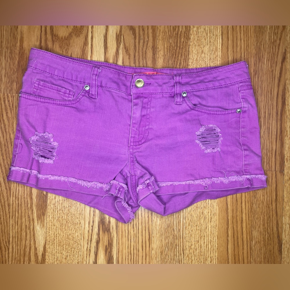 Tinseltown Denim Couture pink distressed denim cutoff shorts